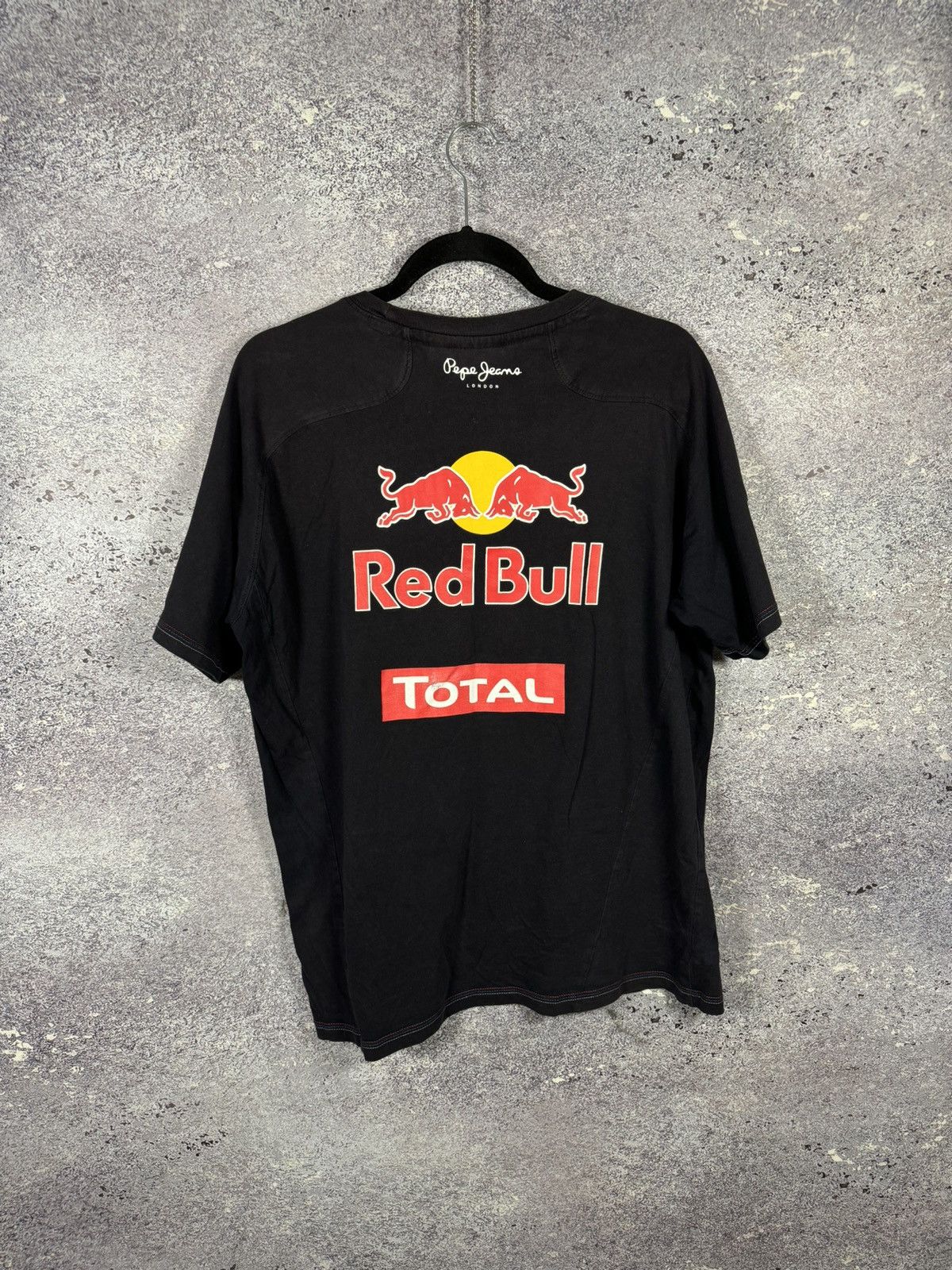 Formula 1 × Pepe Jeans × Red Bull Infiniti Geox Red Bull Formula 1 Team Pepe Jeans Racing L sz Size US L / EU 52-54 / 3 - 7 Thumbnail