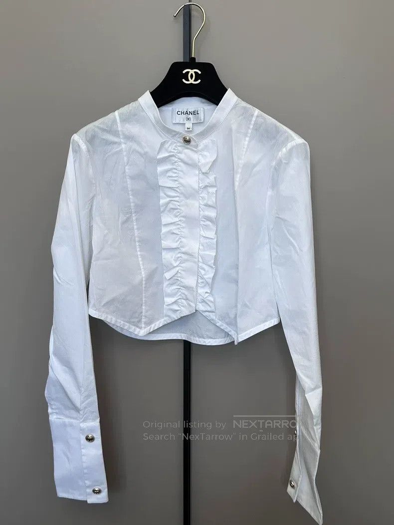 Chanel Chanel Court style white shirt Size XS / US 0-2 / IT 36-38 - 1 Thumbnail
