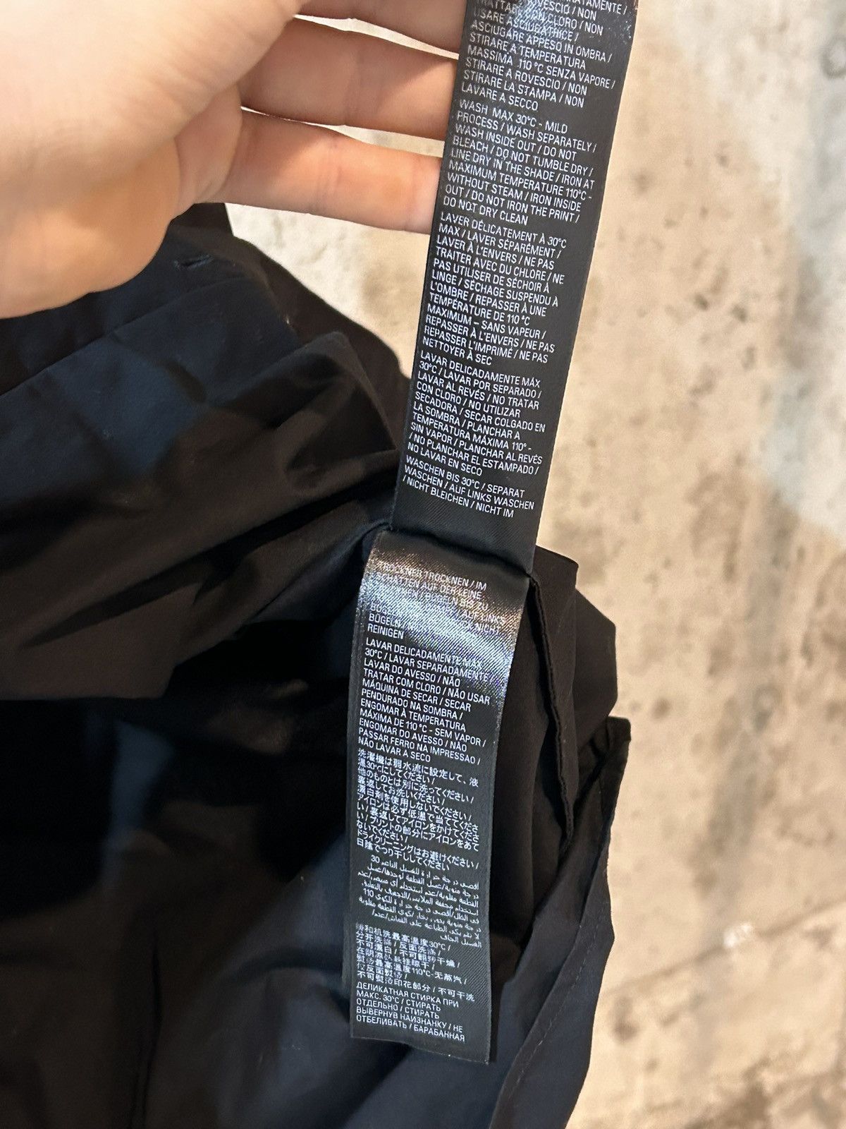 Balenciaga Balenciaga 3B Cropped Button Up Size US S / EU 44-46 / 1 - 6 Thumbnail