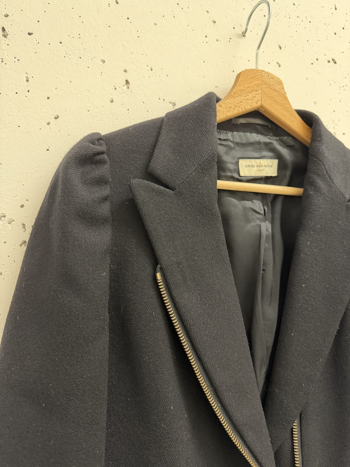 Dries Van Noten Dries Van Noten Asymmetric Zip Wool Blazer Size M / US 6-8 / IT 42-44 - 4 Thumbnail