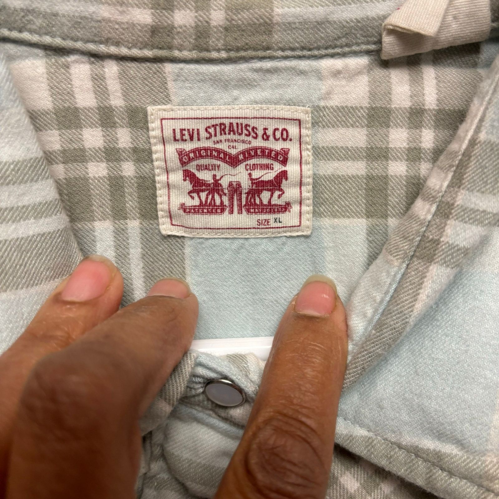 Levi's Levi’s Flannel Plaid Western Shirt Pearl Snaps Men’s XL Size US XL / EU 56 / 4 - 3 Thumbnail