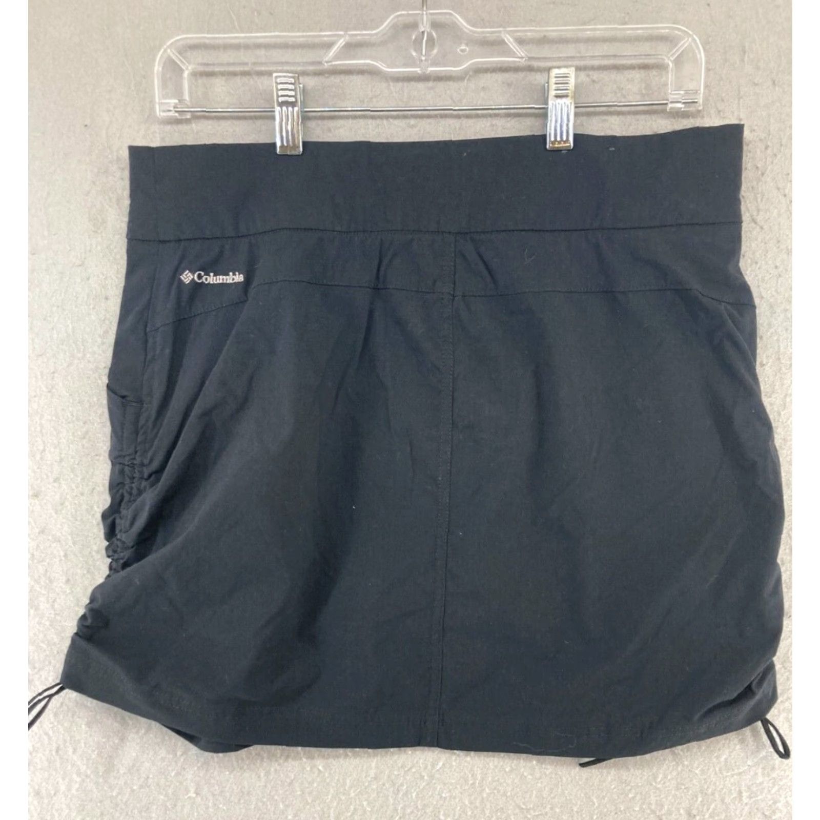 B Sides Columbia Athletic Skirt Women Medium Black Nylon Blend Pockets Elastic Waist Outdoor Hiking Short Style Functional Cinch Sides Size 32" / US 10 / IT 46 - 5 Thumbnail