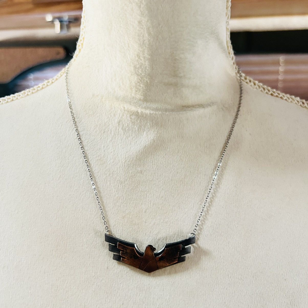 Vintage Vintage copper and silver eagle on chain necklace Size ONE SIZE - 3 Thumbnail