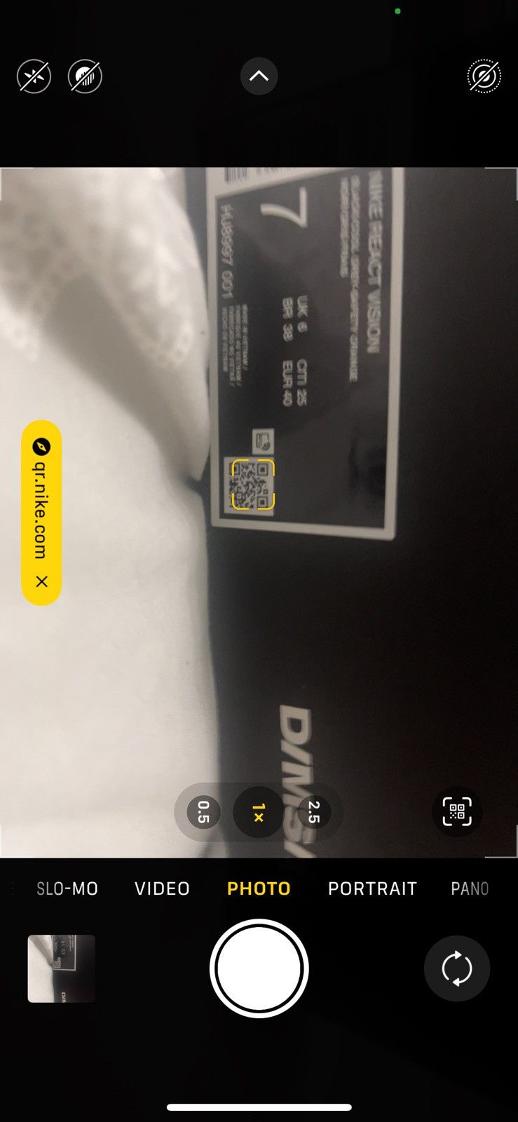 Nike Nike reacts Size US 6 / EU 39 - 3 Thumbnail
