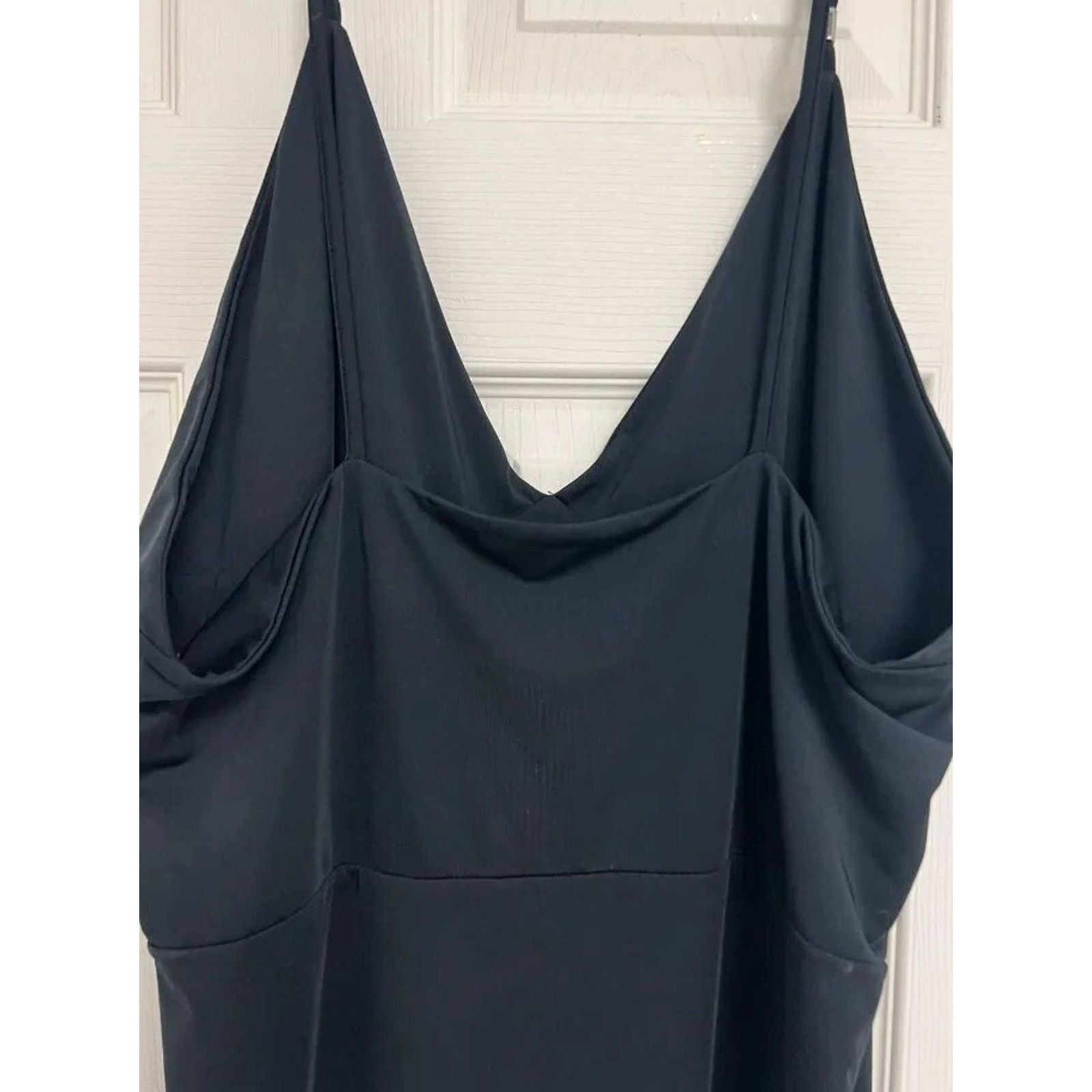 & Other Stories NICKI MINAJ V-neck Spaghetti dress Black Size XXL A000660 Size XXL / US 16-18 / IT 52-54 - 7 Thumbnail