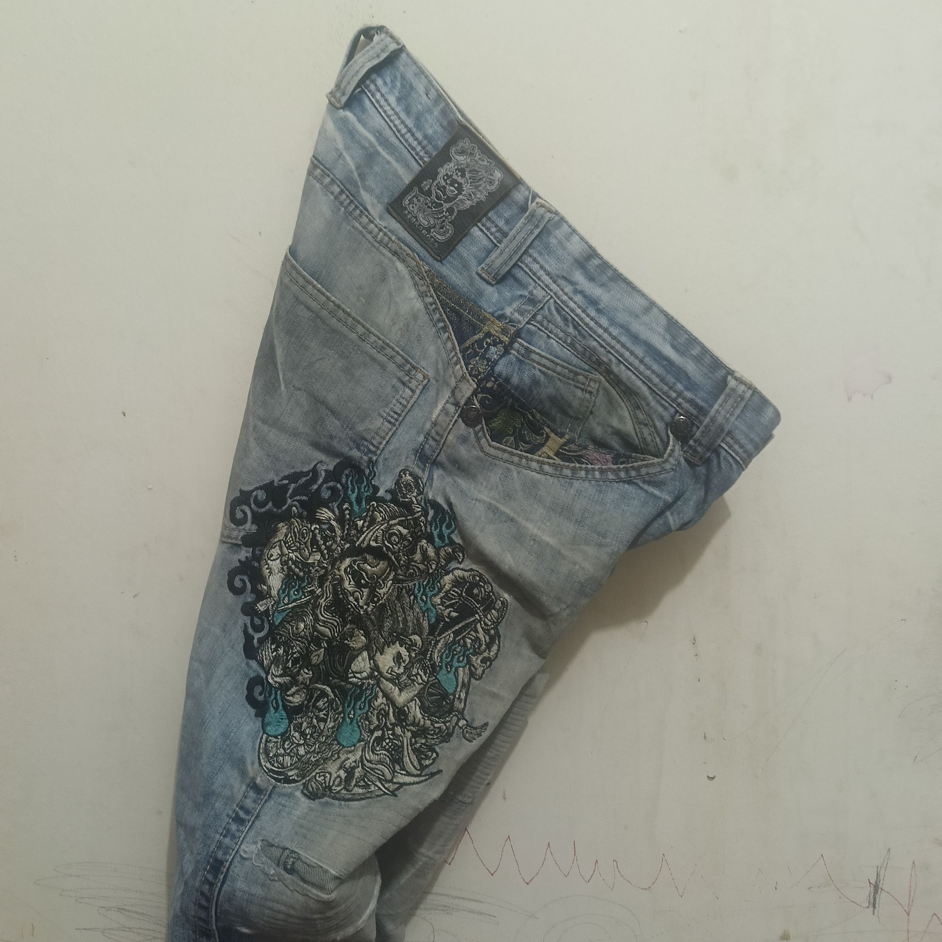 Karakuri Tamashii Japan Jizo Bosatsu Distressed Thrashed Jeans Karakuri style Size US 31 - 2 Thumbnail