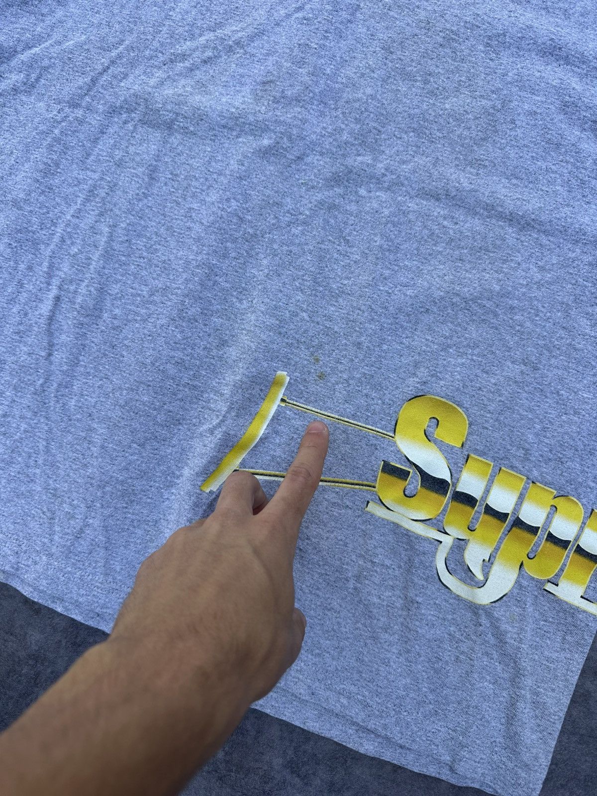 Supreme Supreme T-Shirt Size US XL / EU 56 / 4 - 2 Thumbnail