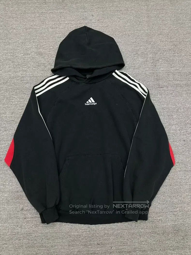 Balenciaga Balenciaga Trefoil Brand Collaboration Sweatshirt Size US L / EU 52-54 / 3 - 1 Thumbnail