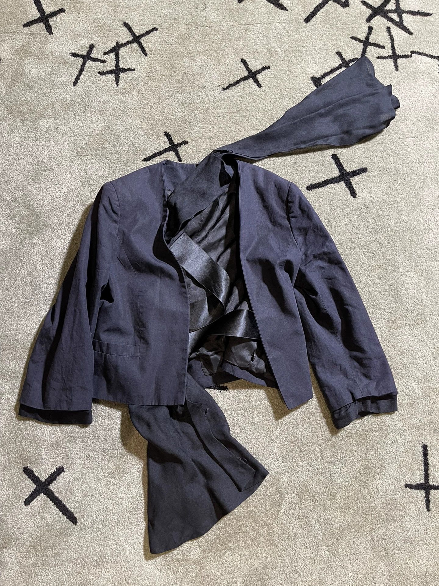 Hussein Chalayan Hussein Chalayan Tie Detail Suit Size S / US 4 / IT 40 - 1 Thumbnail