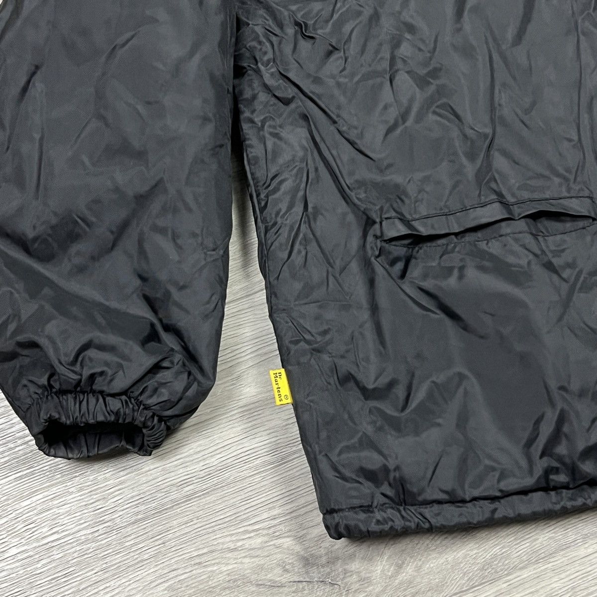 Dr. Martens Vintage Dr. Martens Air Wair Jacket Black Windbreaker Logo Size US L / EU 52-54 / 3 - 2 Thumbnail