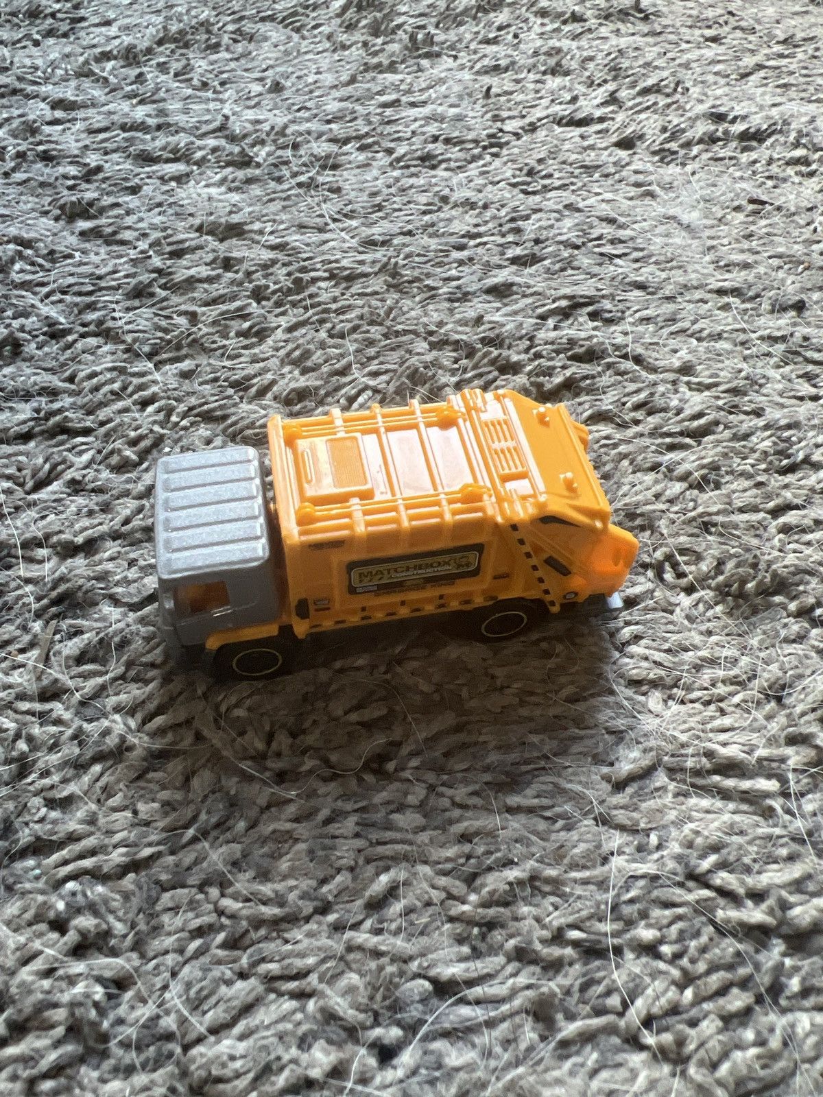 Hypebeast 2018 Mattel Matchbox Garbage King Size ONE SIZE - 1 Thumbnail