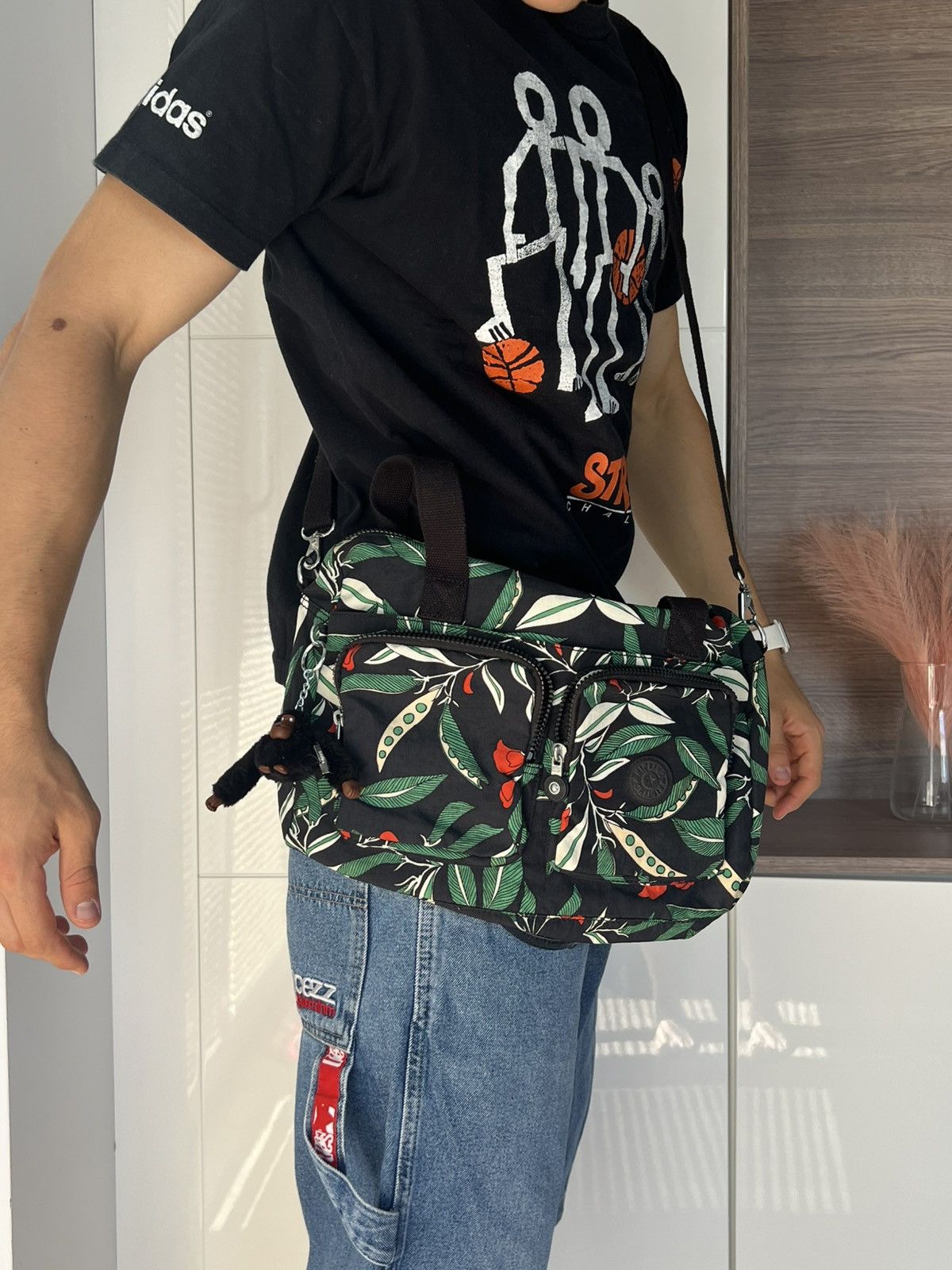 Designer ‼️Kipling with Monkey “Davina” Forest Motives Shoulders Bag‼️ Size ONE SIZE - 2 Thumbnail