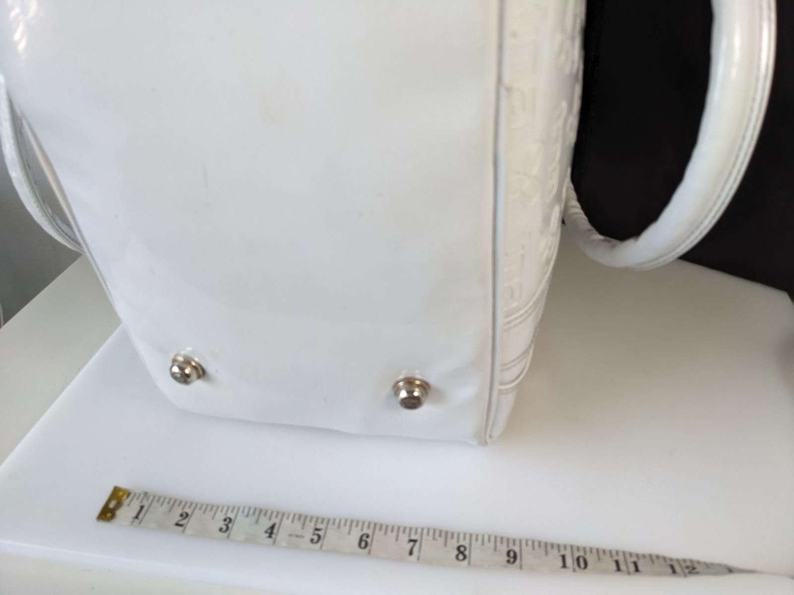 Aritzia Aritzia Tna Canada Throwback Women Handbag Duffle Bag White Size ONE SIZE - 11 Thumbnail