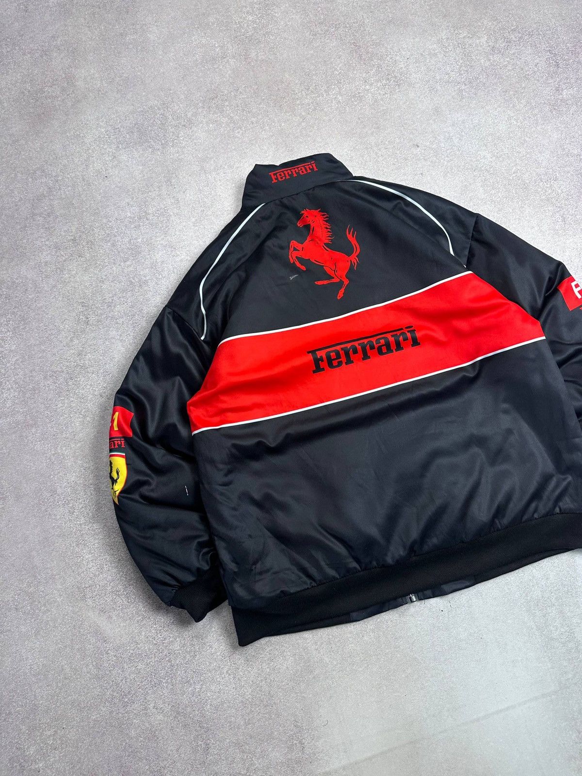 Marlboro Vintage Ferarri F-1 Racing Scuderia Y2K Jacket M Size US M / EU 48-50 / 2 - 8 Thumbnail
