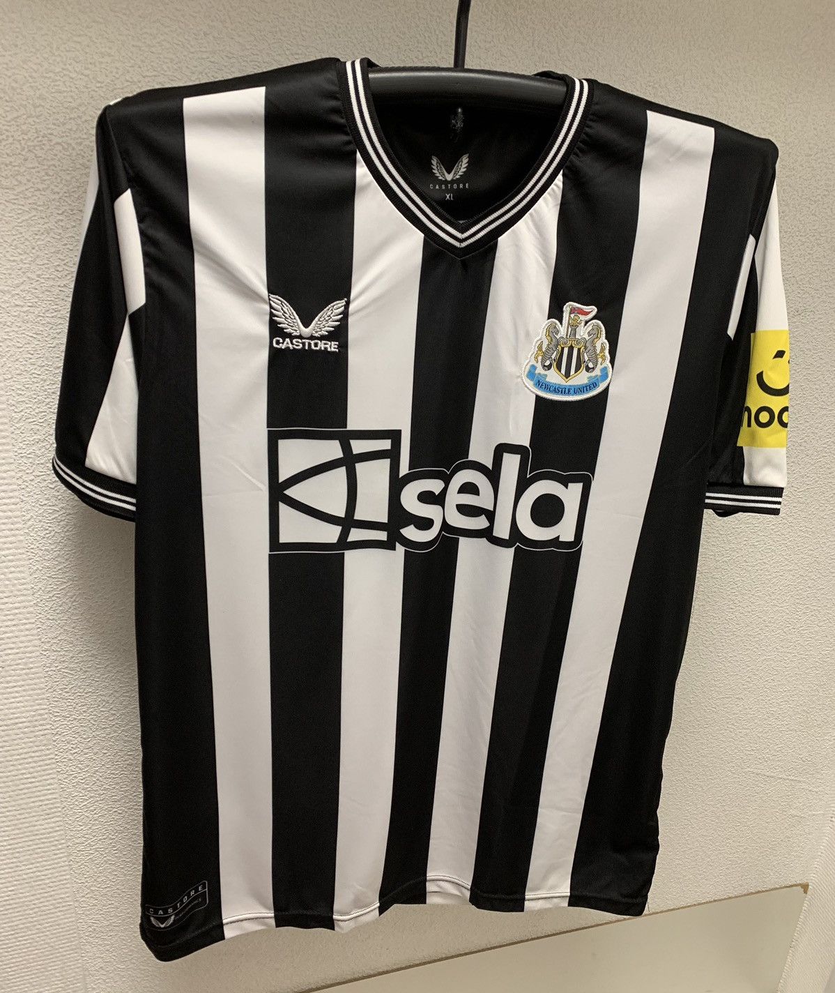 Castore Newcastle United Castore soccer jersey Sela Xl APL Size US XL / EU 56 / 4 - 1 Thumbnail