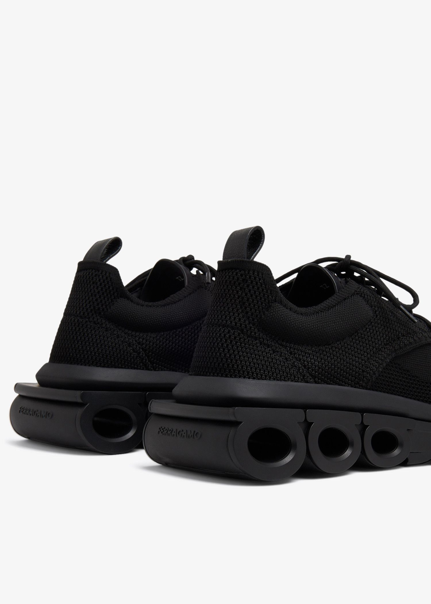 Salvatore Ferragamo o1s1rm0625 Low-Top Sneakers in Black Size US 9 / EU 42 - 3 Thumbnail