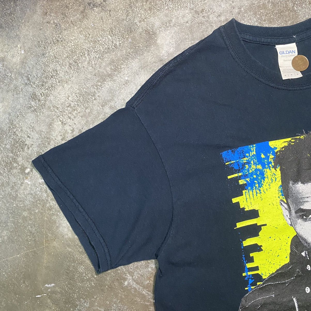 Band Tees CHRIS BROWN THE PARTY TOUR T SHIRT Y2K Size US M / EU 48-50 / 2 - 6 Thumbnail