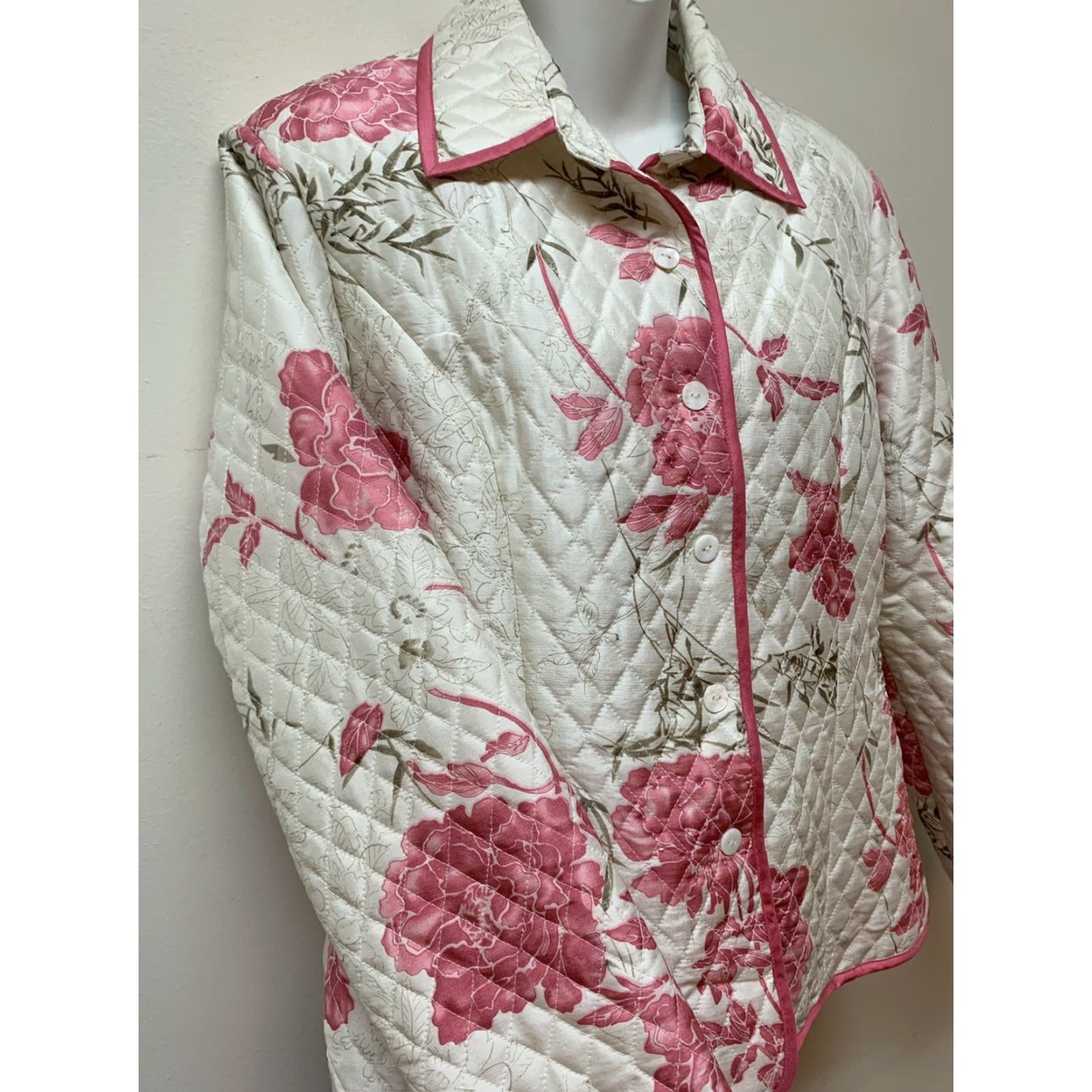 Vintage VINTAGE Carole Little Jacket Silk 100% Polyester L Pink 1980s Arts & Crafts Quilted Cottage Floral Everyday Mens Girls Womens Size L / US 10 / IT 46 - 3 Thumbnail