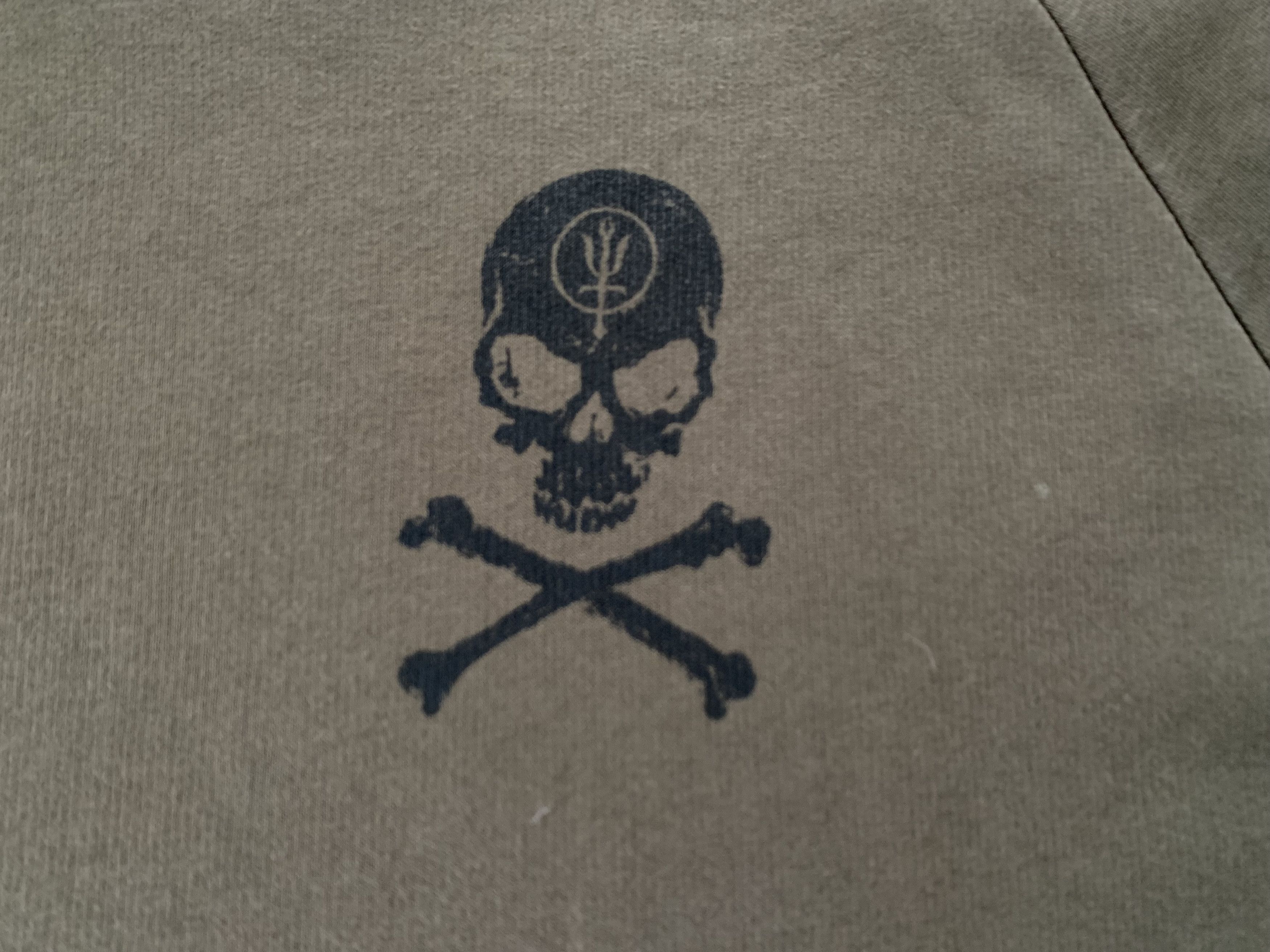 Vintage Thrudark Vader Jumper NQG Cotton Sweatshirt Size US M / EU 48-50 / 2 - 5 Thumbnail