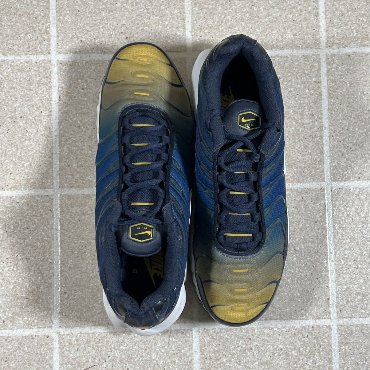 Nike Nike Air Max Plus Gradient Pack size 11 lemon toes Size US 11 / EU 44 - 6 Thumbnail