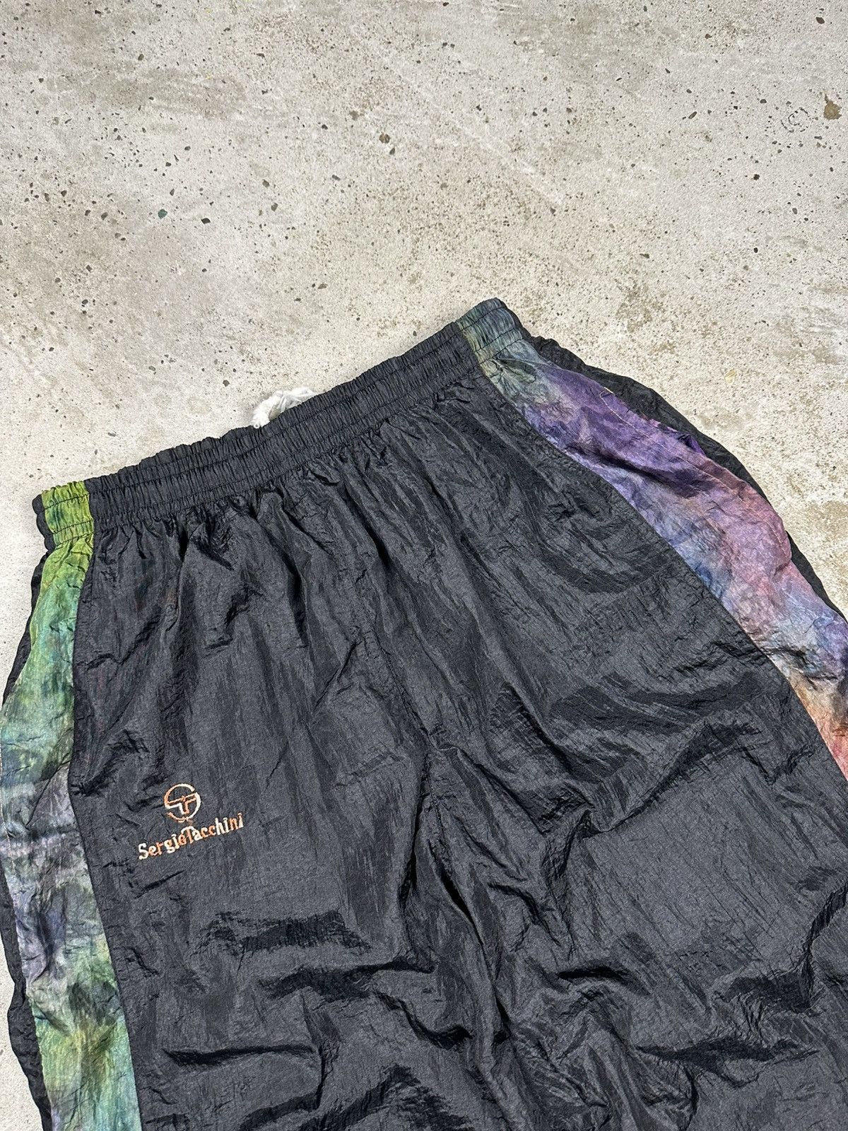 Sergio Tacchini Vintage 90s Sergio Tacchini Black Baggy Track Pants Taped Size US 34 / EU 50 - 9 Thumbnail
