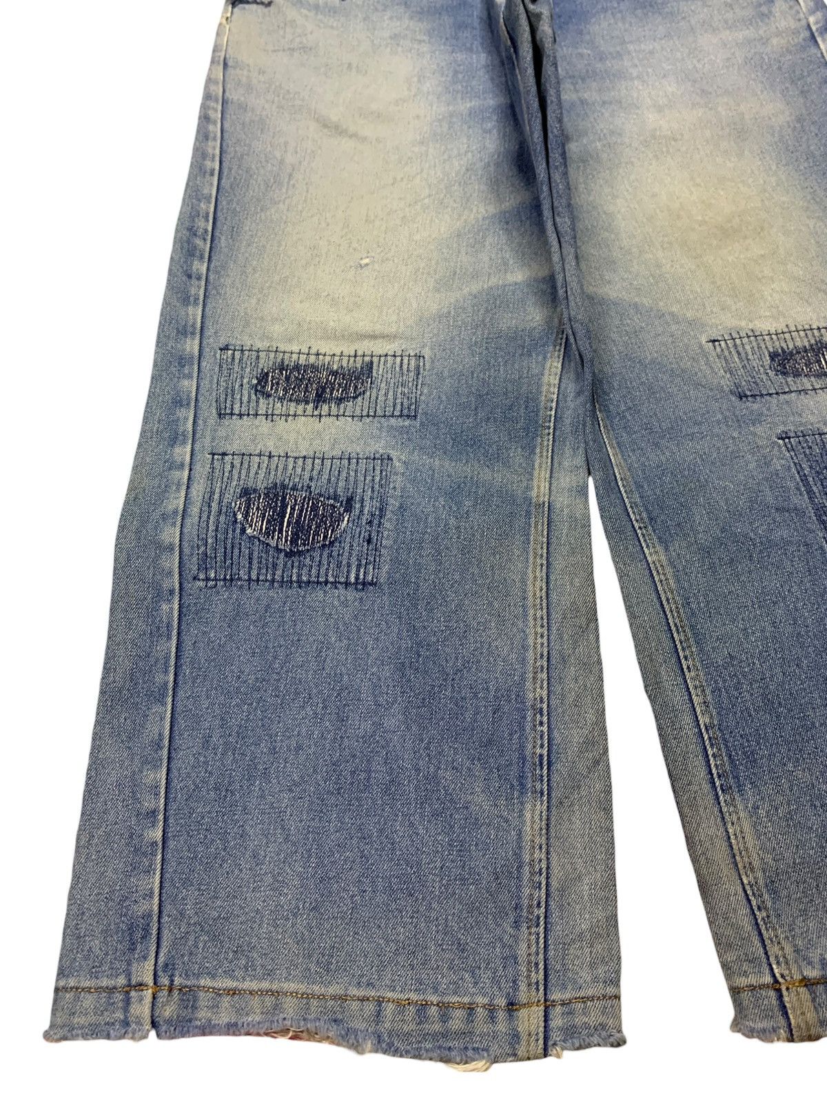 Japanese Brand × Rocawear Vintage Rocawear Faded Wash Patched Distressed Baggy Jeans Size US 37 - 6 Thumbnail