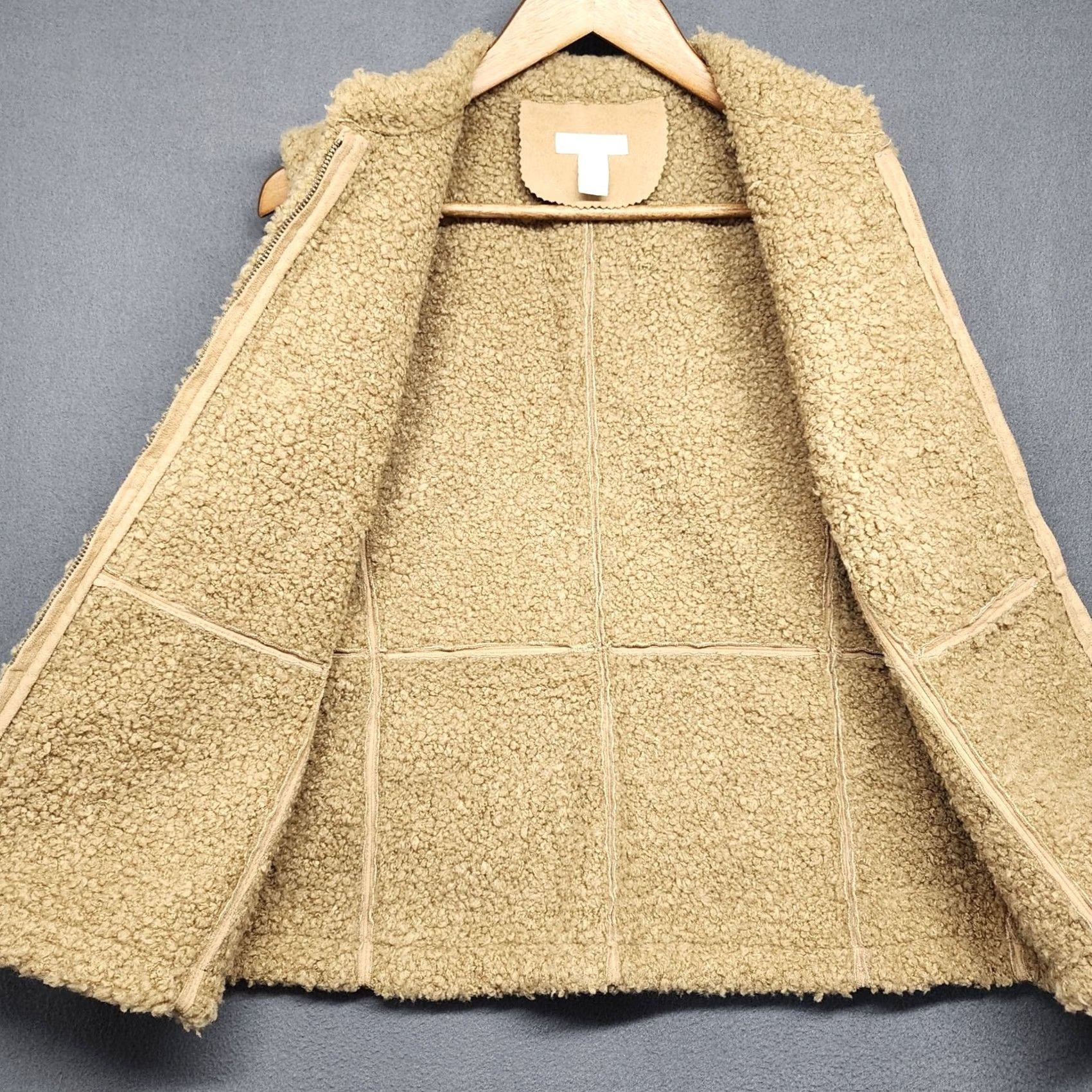 Charter Club Charter Club Vest Womens Large Tan Sherpa Lined Faux Suede Western Boho Toggle Size L / US 10 / IT 46 - 2 Thumbnail