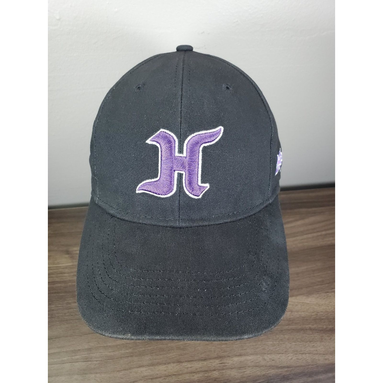 NASCAR Hoosier Racing Tire Hat L/XL Flex Fit Cap Black Purple Logo Size ONE SIZE - 2 Thumbnail