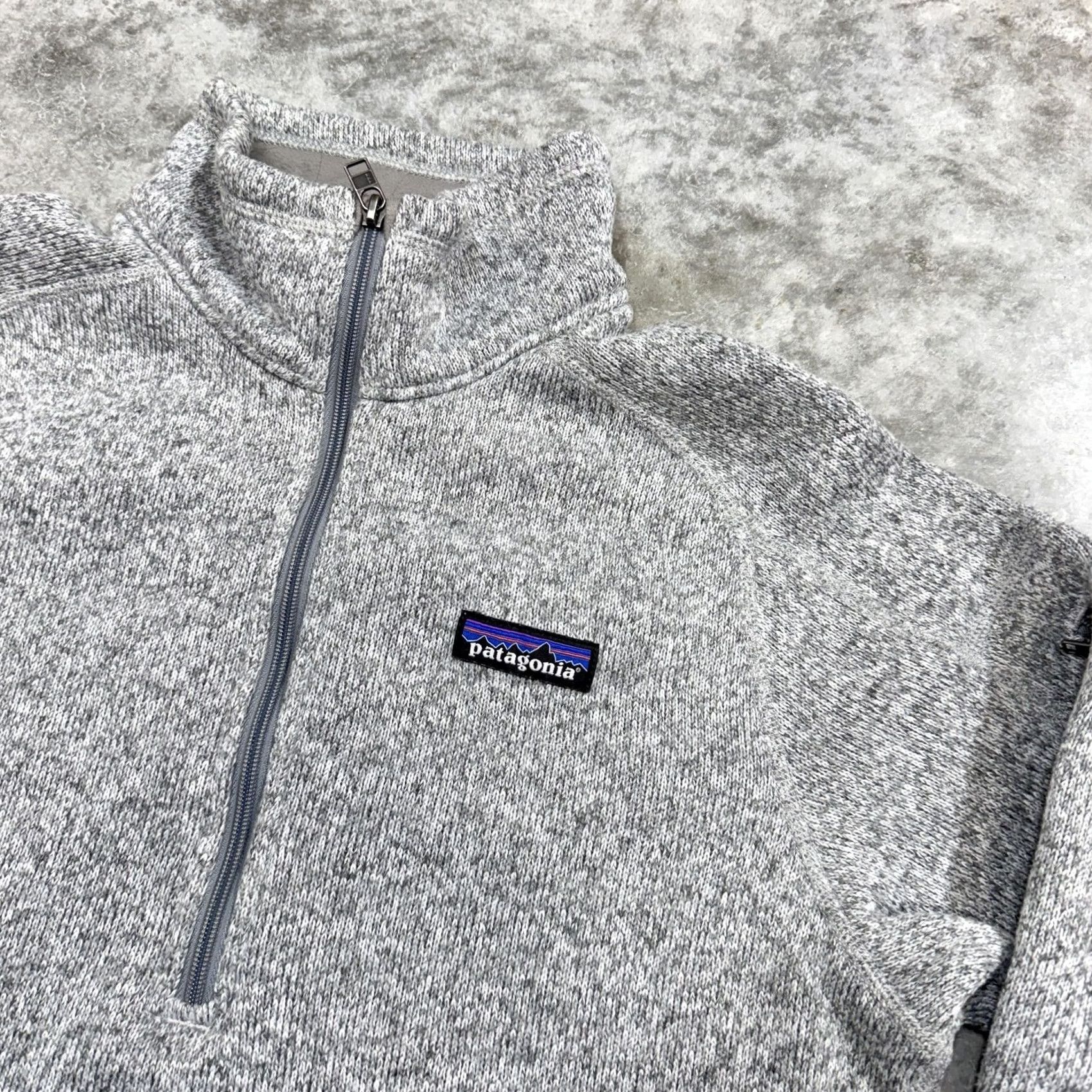 Patagonia Patagonia Sweater Womens Medium Gray 1/4 Zip Fleece Pullover Size M / US 6-8 / IT 42-44 - 2 Thumbnail