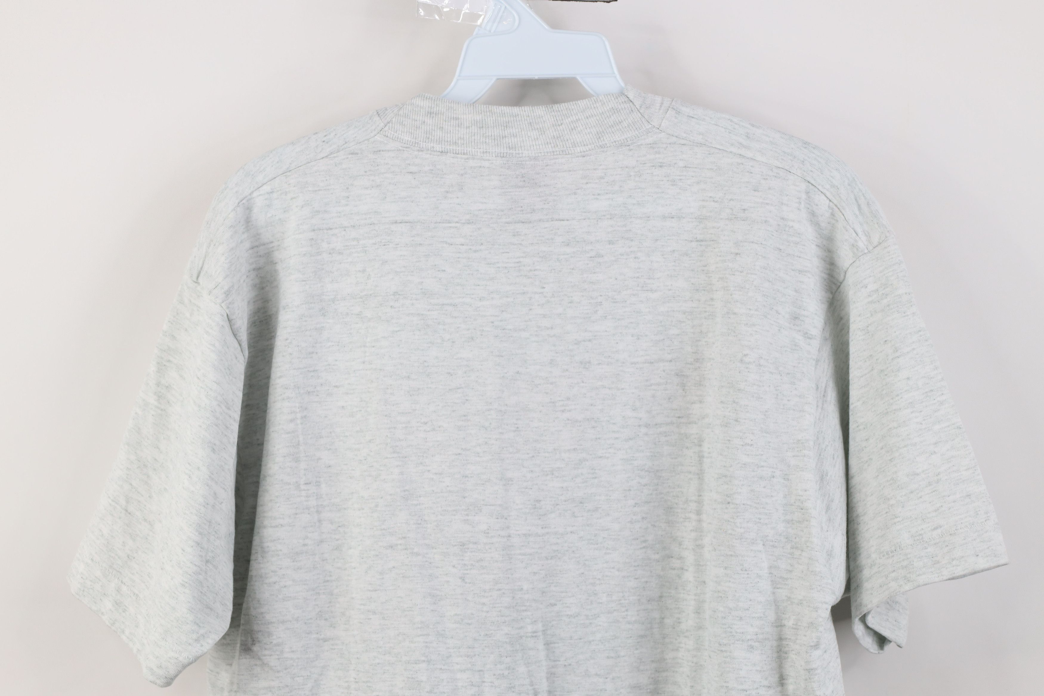 Vintage Vintage 90s Tools Wrap Your Hands T-Shirt Heather Gray USA Size US L / EU 52-54 / 3 - 11 Thumbnail