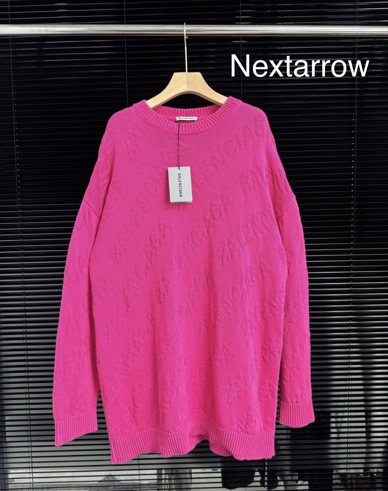 Balenciaga Balenciaga embossed letter sweater2412-Nextarrow Size US M / EU 48-50 / 2 - 1 Thumbnail