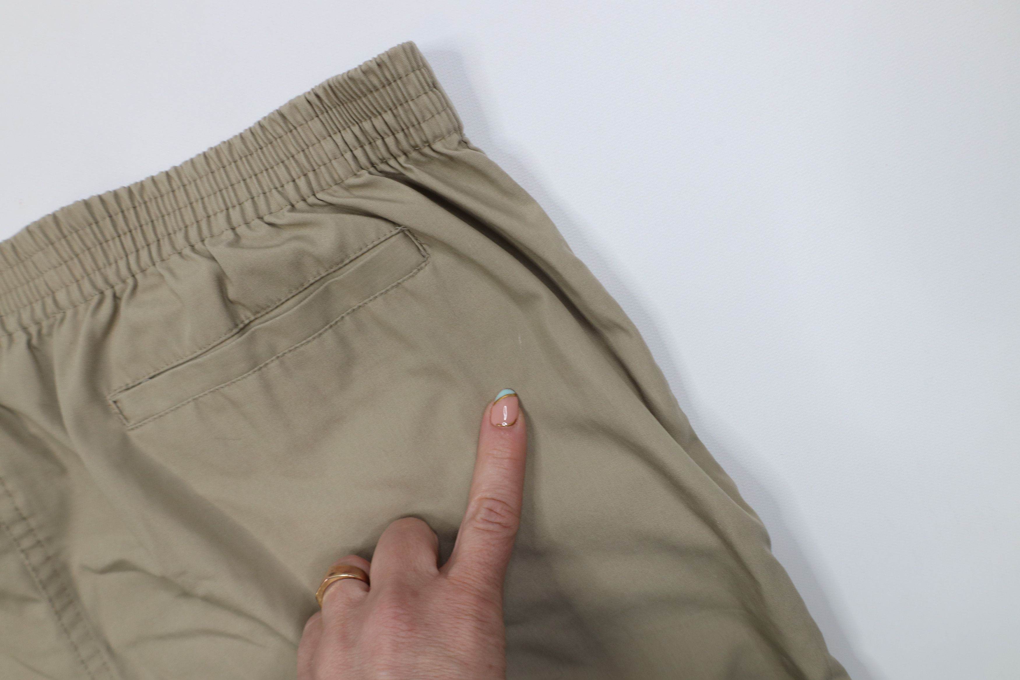 Vintage Vintage 70s 80s Streetwear Hawaii Above Knee Shorts Khaki Size US 40 / EU 56 - 13 Thumbnail