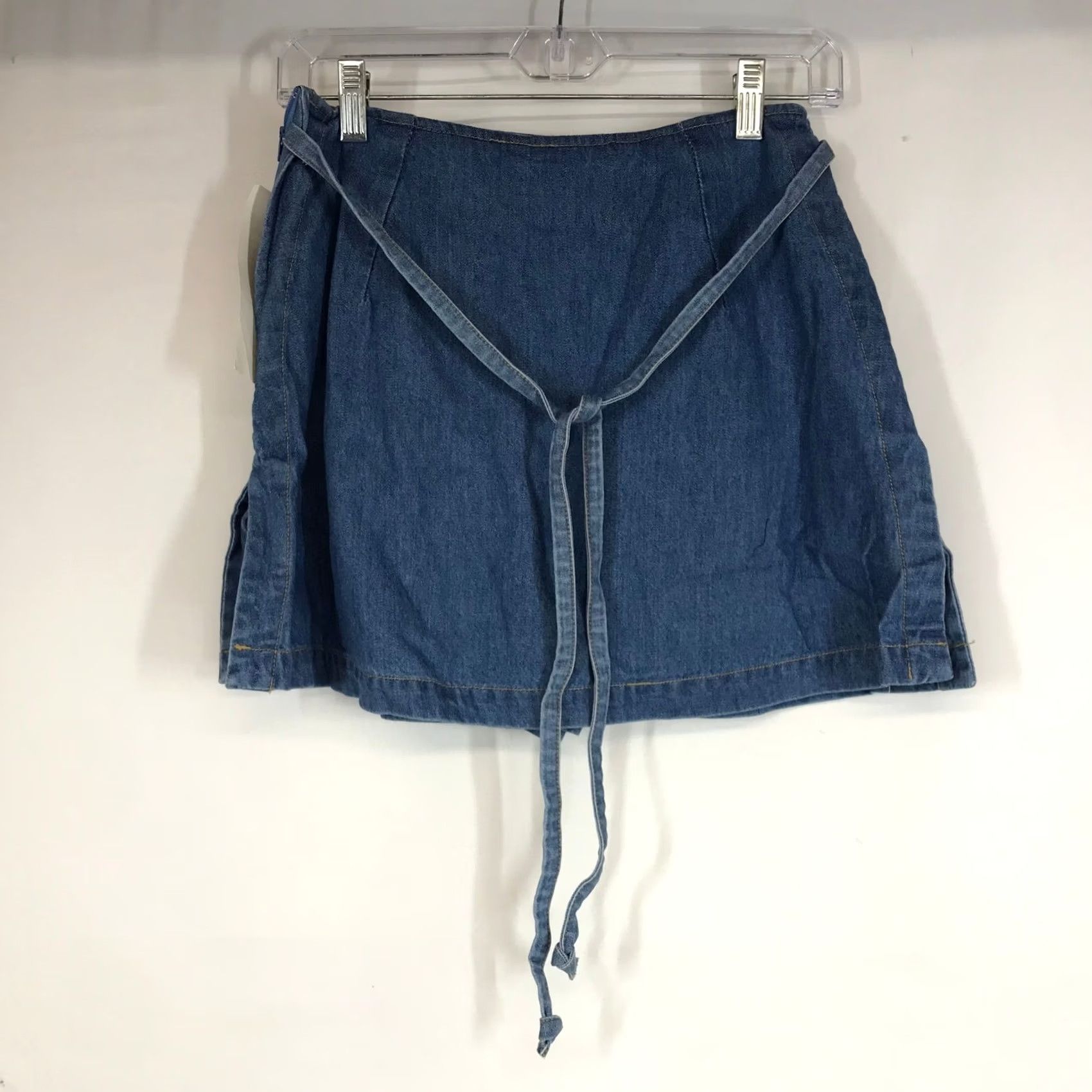 Denime VINTAGE True Blue Denim Skirt Tie Waist Pockets Mini A-Line Women Midi Blue Size 3/4 Size 26" / US 2 / IT 38 - 4 Thumbnail