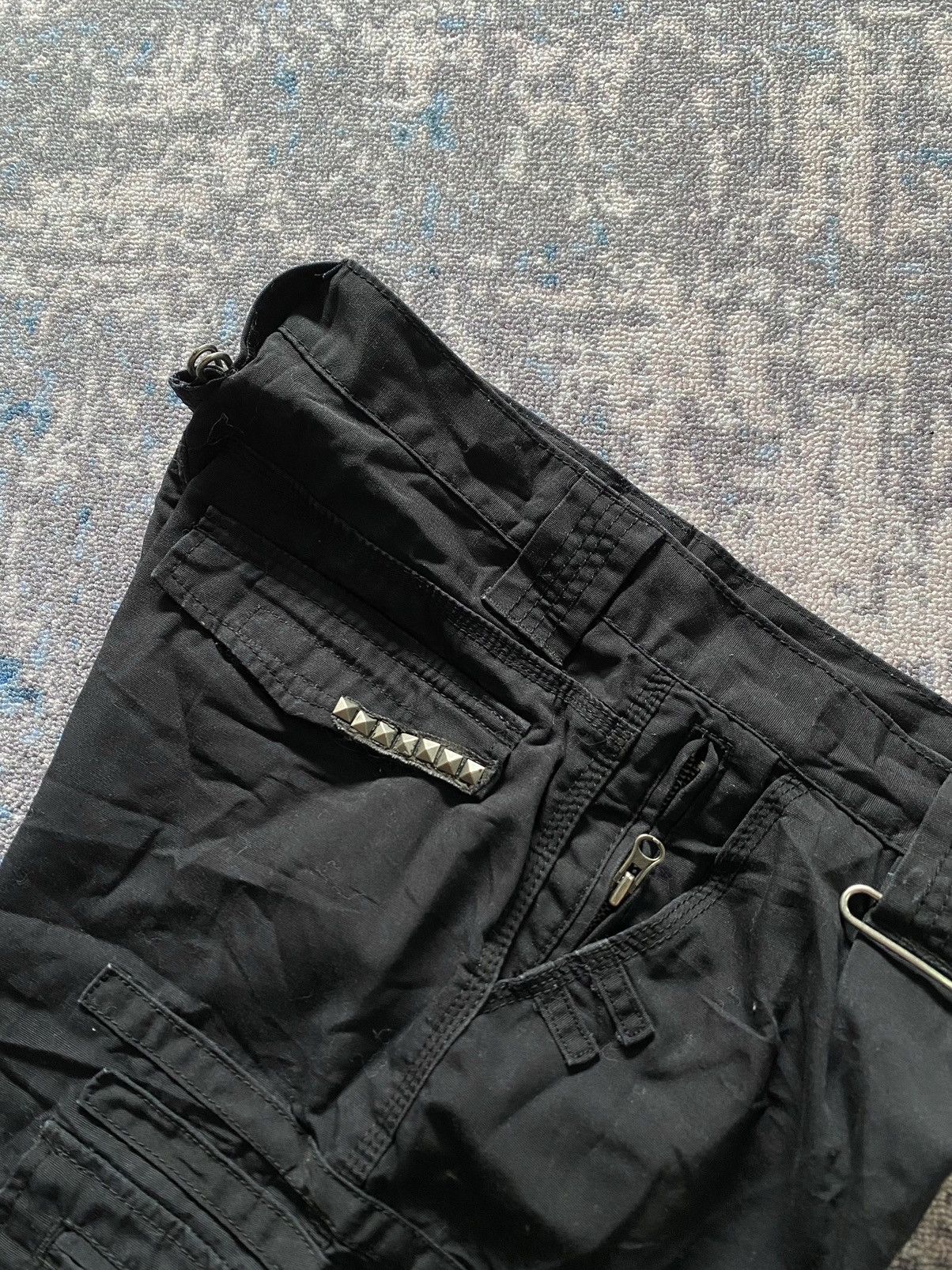 If Six Was Nine × Japanese Brand × Le Grande Bleu (L.G.B.) Japanes Lagust studded bondage cargo short ifsix lgb style Size US 33 - 8 Thumbnail