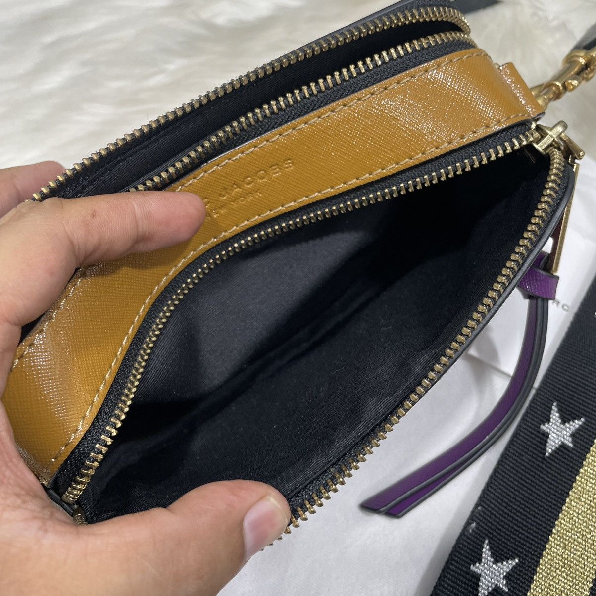 Marc Jacobs Authentic MARC JACOBS Snapshot Crossbody Bag Size ONE SIZE - 16 Thumbnail