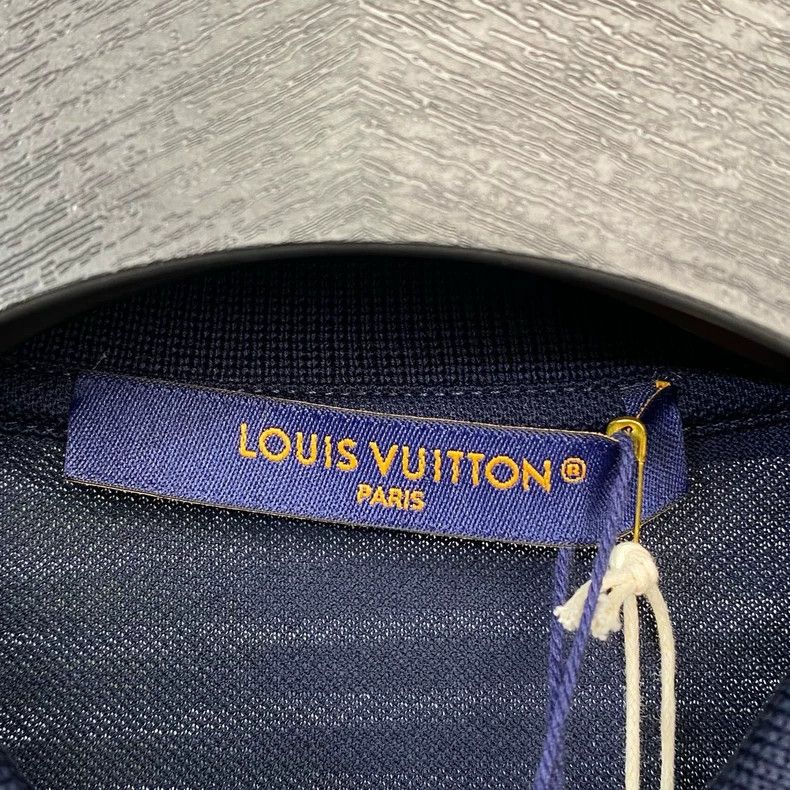 Louis Vuitton LOUIS VUITTON Circle embroidered logo polo shirt 2504-Nexta Size US L / EU 52-54 / 3 - 6 Thumbnail