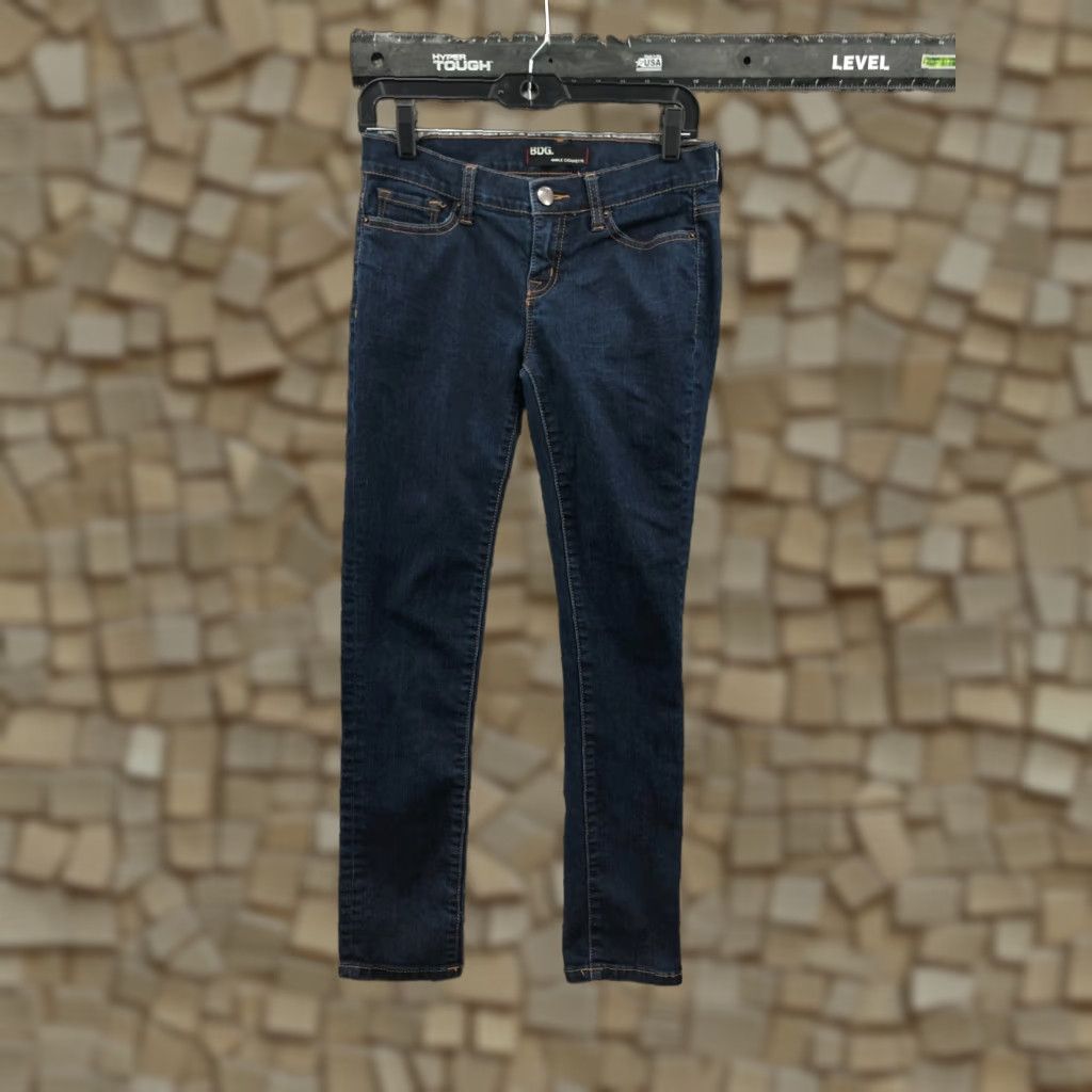 bdg ankle cigarette jeans | | Urban Outfitters Bdg Jean Belt loop waistband with leather brand tab at the back waist Bdg Cigarette Jeans for Sale