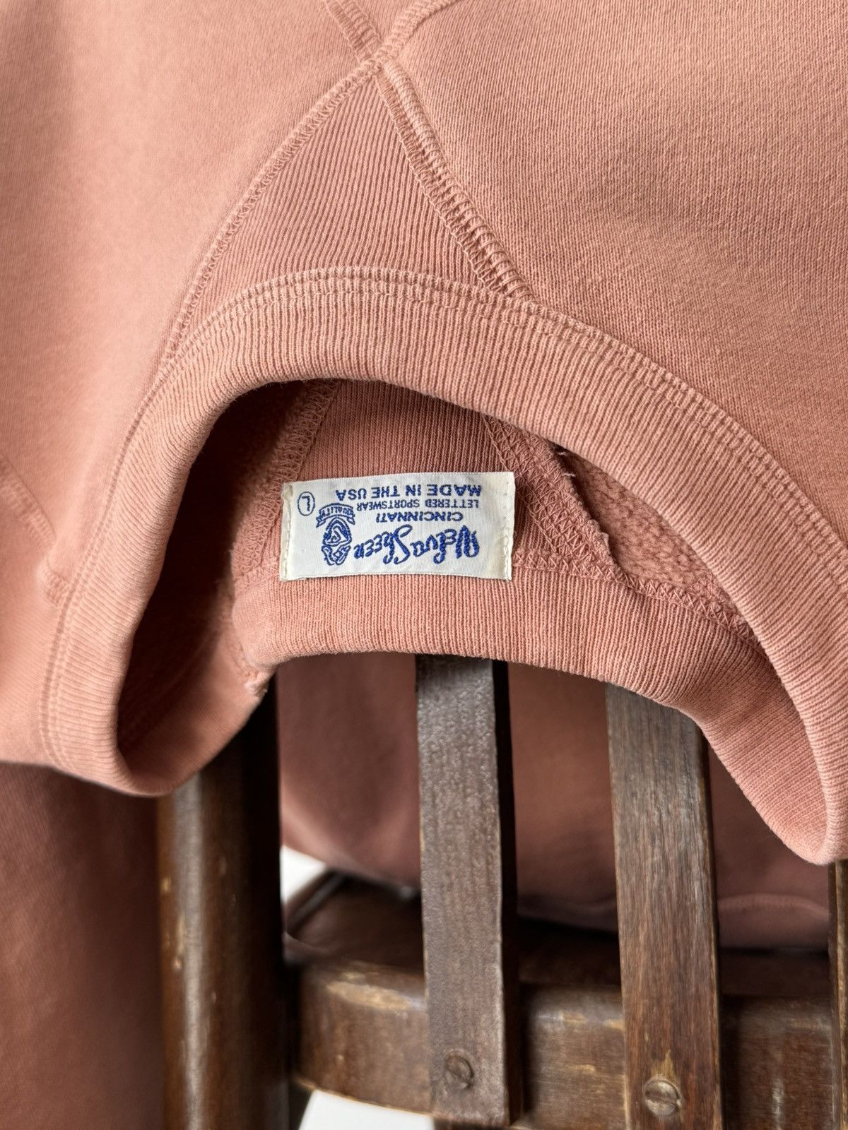 Velva Sheen Velva Sheen USA 10oz. ‘WV’ Raglan Sweatshirt Size US L / EU 52-54 / 3 - 5 Thumbnail