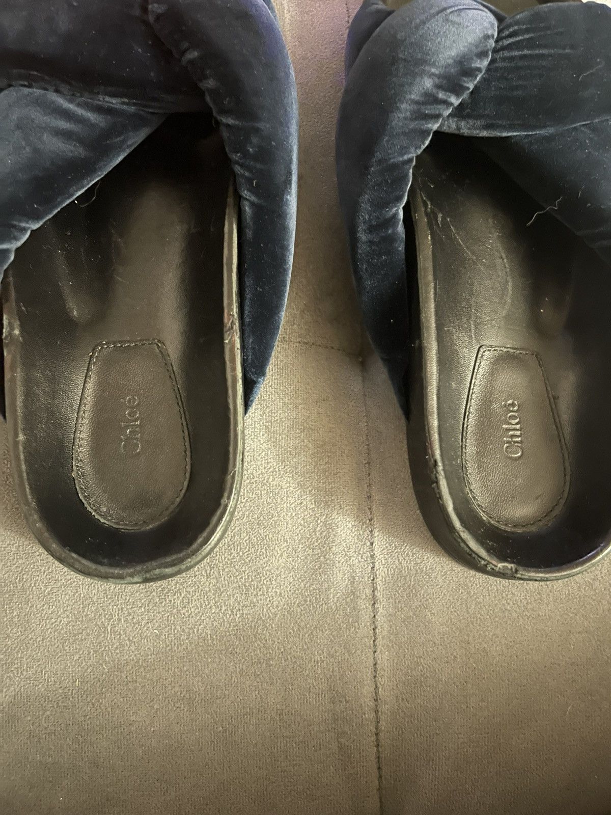Chloe Chloe Nolan Crisscross Twisted Velvet Slides Flats 37 Size US 7 / IT 37 - 7 Thumbnail