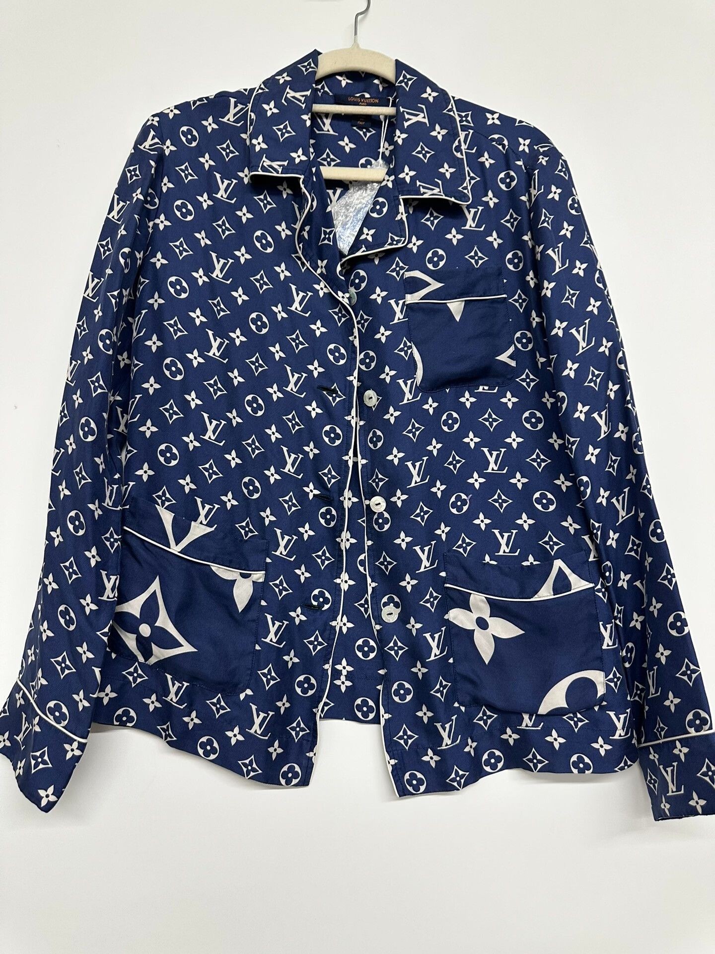 Louis Vuitton Louis Vuitton All-Over Print Shirt Size XS / US 0-2 / IT 36-38 - 1 Thumbnail