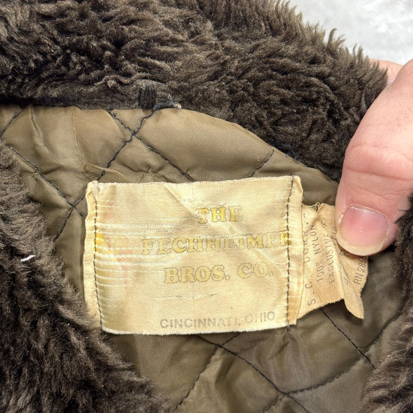 Vintage VINTAGE Fechheimer Bros. Co. Jacket Mens 44 Nylon Bomber Green Fur Collar Insulated Full Zip Size US S / EU 44-46 / 1 - 4 Thumbnail