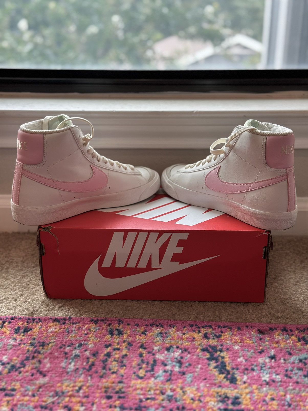 Nike Nike Blazer Mid ‘77 (GS) White & Pink Size US 6.5 / IT 36.5 - 6 Thumbnail