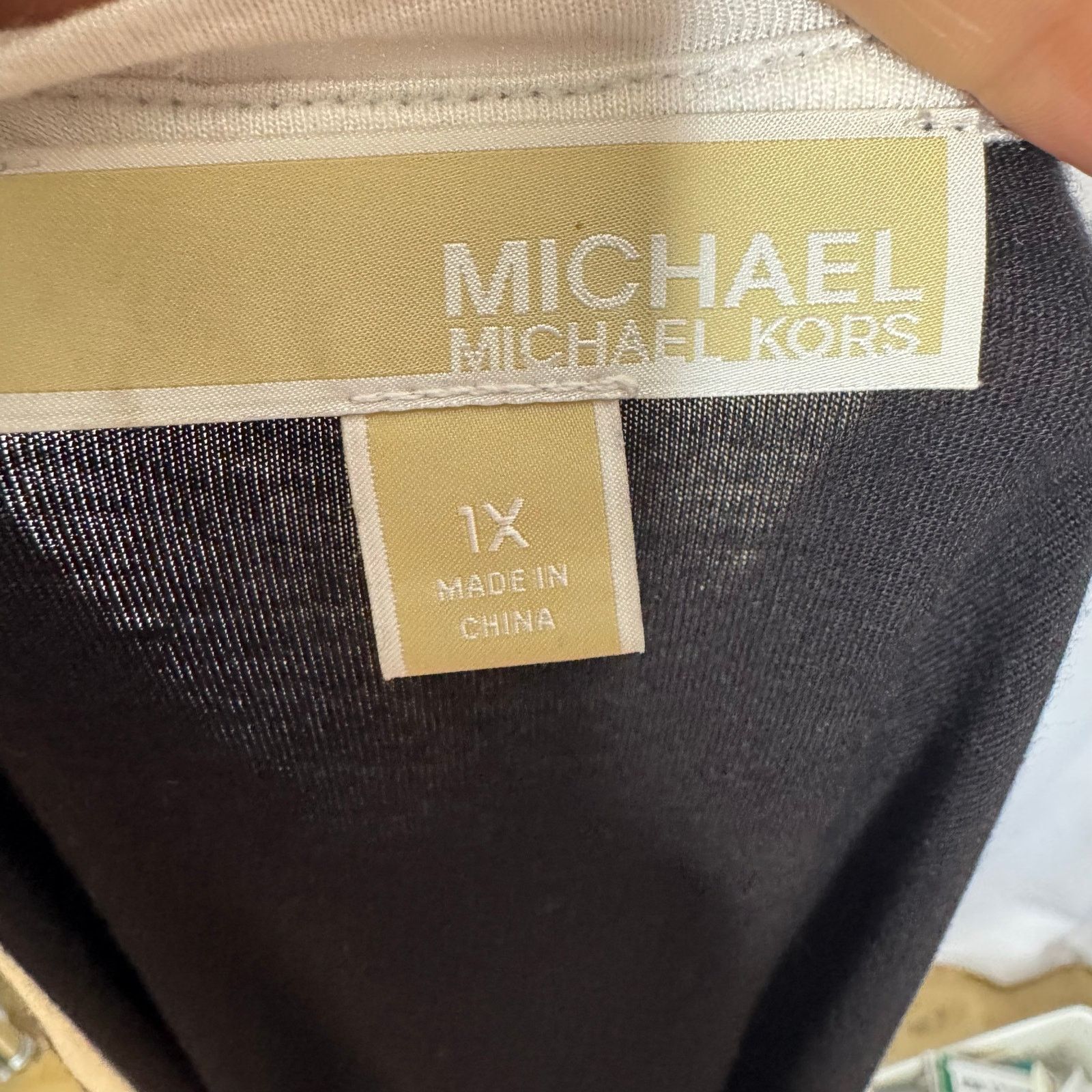 Michael Kors Michael Kors Colorblock Tunic Top 1X Grommet Detail Size XXL / US 16-18 / IT 52-54 - 6 Thumbnail