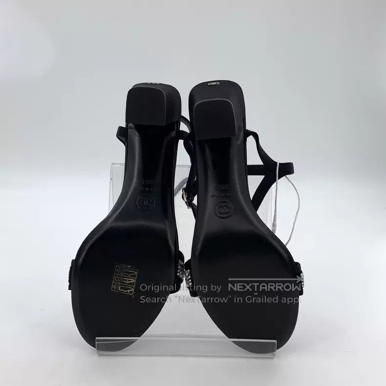 Chanel Chanel Black bow with diamonds, buckle, thick-heeled high- Size US 8 / IT 38 - 5 Thumbnail