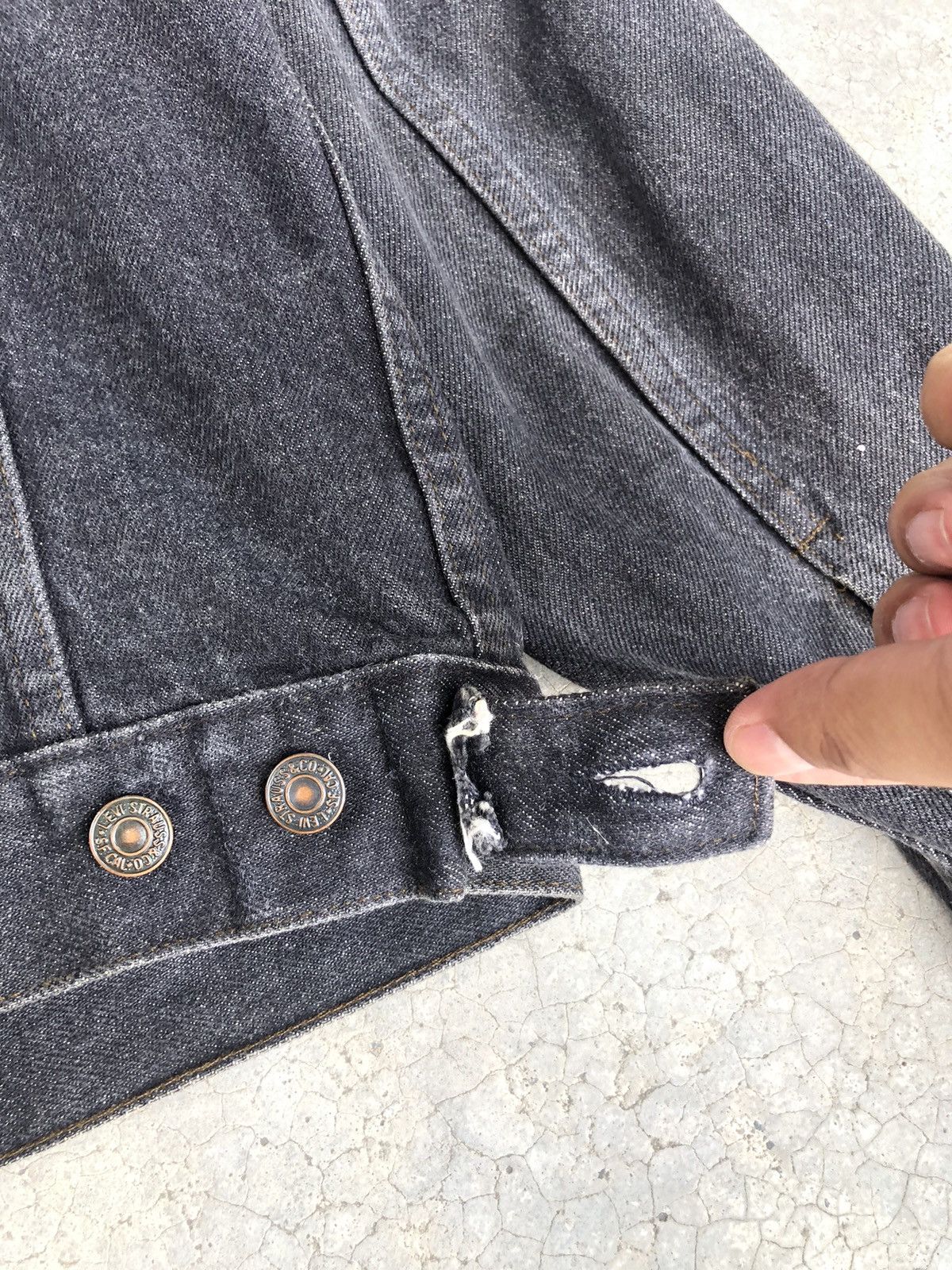 Levi's Vintage 80s Levis Denim Jacket Distressed Denim Size US M / EU 48-50 / 2 - 15 Thumbnail