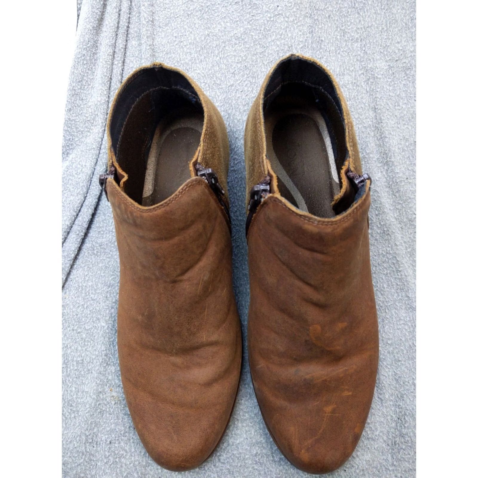 Vintage Naot Boots Womens Size 10 41 Brown Leather Ankle Side Zip Booties Comfort Casual Boots Womens Mens? Size US 10 / IT 40 - 2 Thumbnail