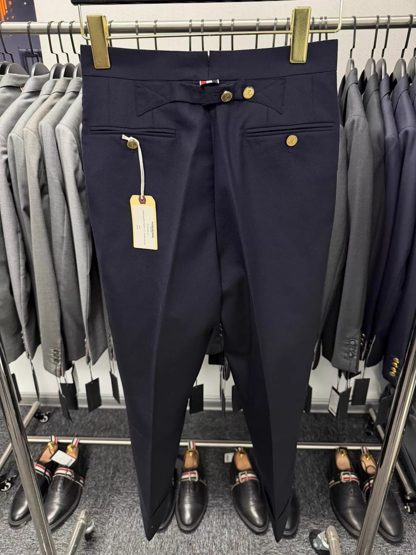 Thom Browne Thom Browne Women's Classic Navy Gold Button Wool Trousers36 Size 25" / US 0 / IT 36 - 2 Thumbnail