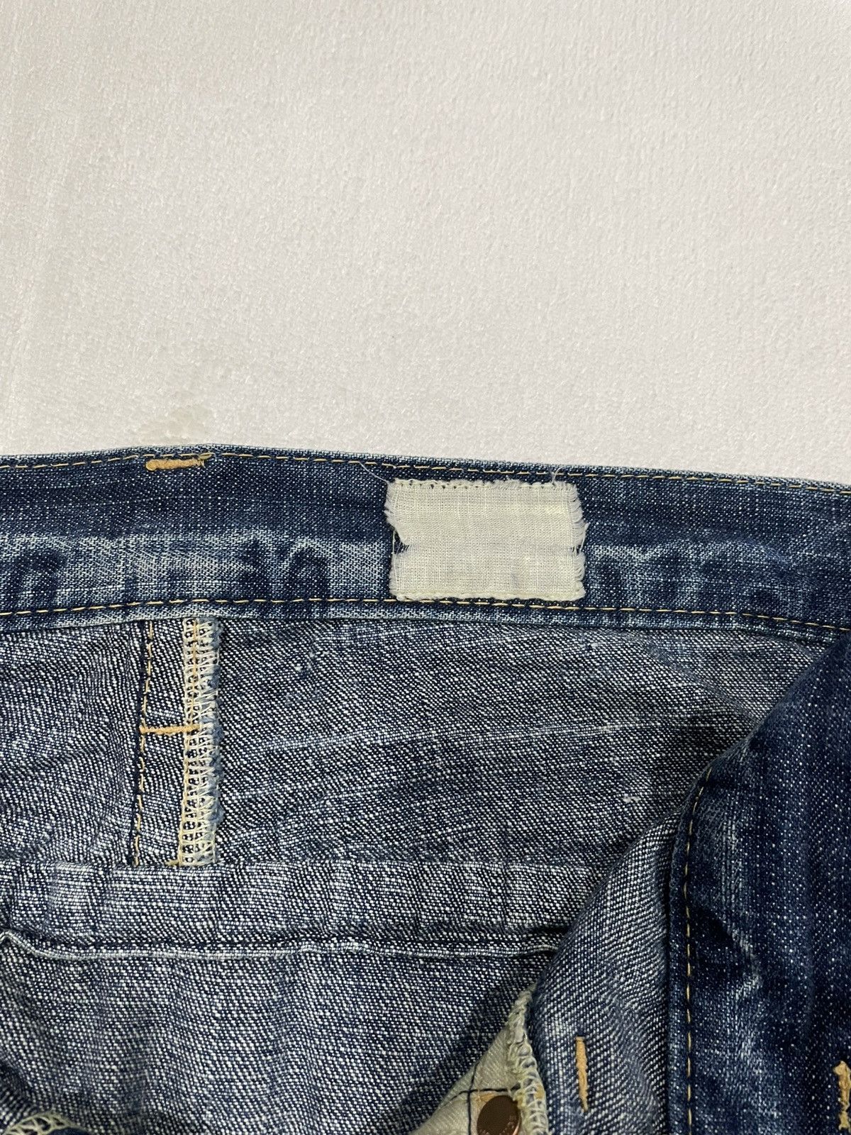 Japanese Brand Vintage Japanese Brand Straight Cut Distressed Faded Jeans Size US 30 / EU 46 - 8 Thumbnail