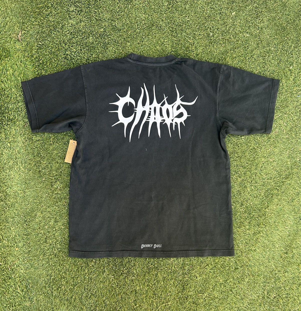 Deadly Doll DEADLY DOLL X KEN CARSON COMPLEXCON EXCLUSIVE TEE Size US L / EU 52-54 / 3 - 3 Thumbnail