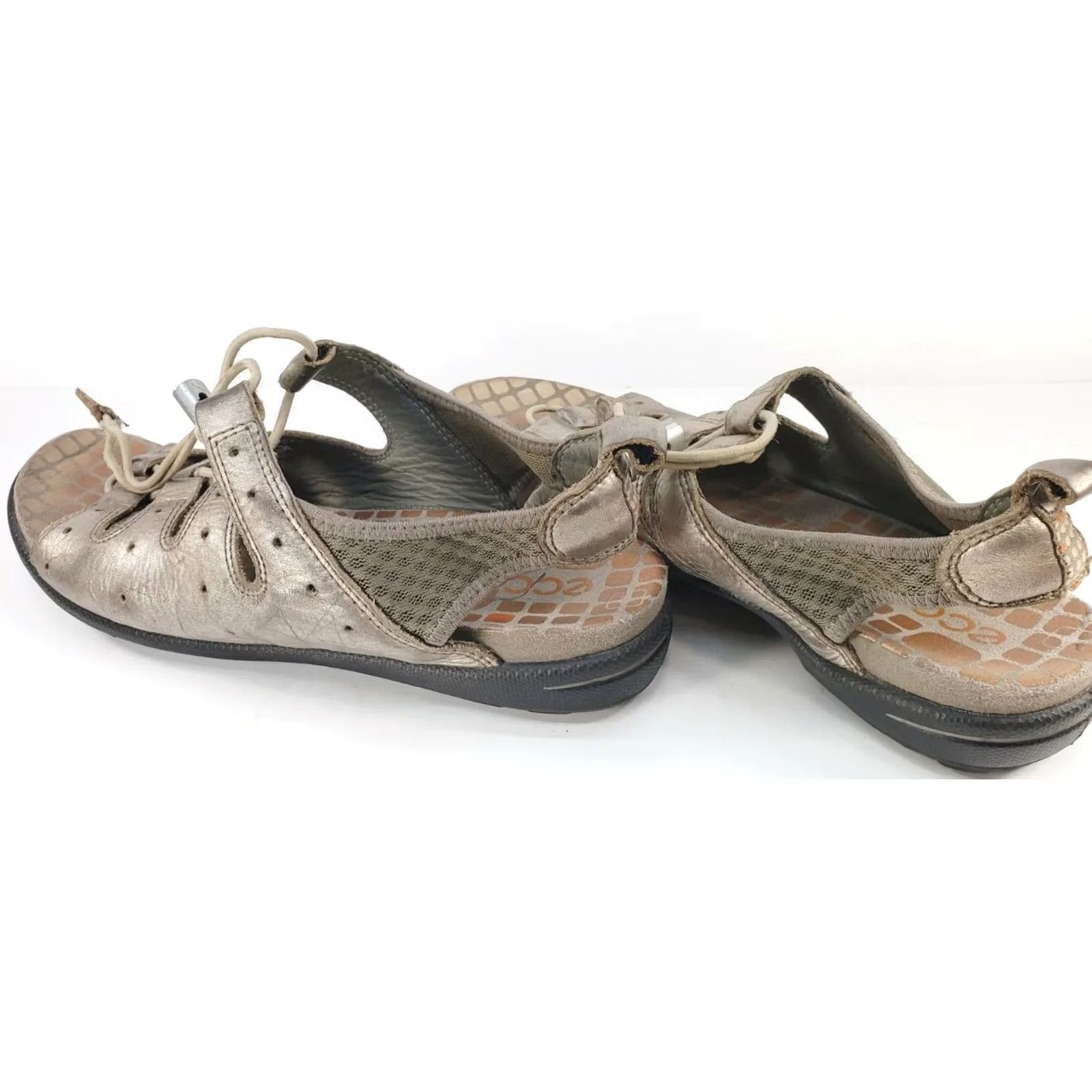 Ecco VINTAGE Ecco Jab Toggle Metallic Rose Gold Sandals Women's 8-8.5 (39) Glass? Size US 8.5 / IT 38.5 - 5 Thumbnail